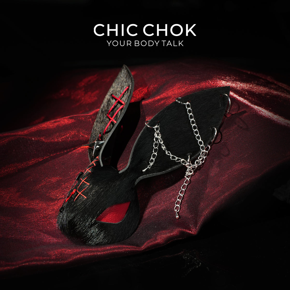 CHICCHOK Gothic Bunny | Colar de Pelo de Pônei Genuíno e Charm de Bolsa | Ritual Punk Harajuku em Couro