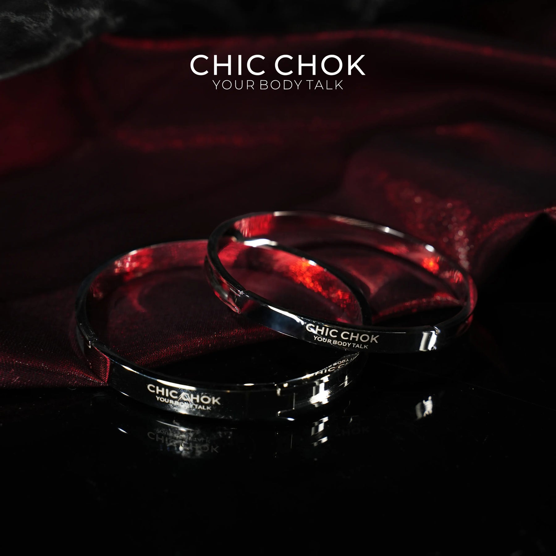 CHICCHOK Classic Close Bracelet Stainless Steel Subtle Stylish Non-Adjustable Bracelet