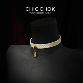 CHIC CHOK Purple Leather Necklace – Blue Gemstone Pendant and Tassel Chain, A Bold Fashion Item