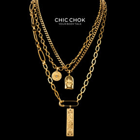 Collana a strati Capricorno con medaglia a stella e catena in oro CHICCHOK | Catena cubana vintage a 3 livelli | Tarocchi, moneta zodiacale e ciondolo a stella in rilievo, gioielli astrologici