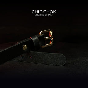 Every detail of the CHIC CHOK Rose Bow Tie Choker is meticulously designed and handcrafted with artistry. The bow’s fluid lines and the rose’s delicate textures capture the essence of femininity and elegance.