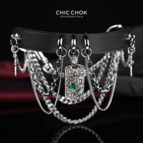 CHICCHOK Emerald Night Ritual Leather Choker | Gothic Layered Chain Stainless Steel Collar | Ornate Emerald Amulet Vampire Grunge Jewelry