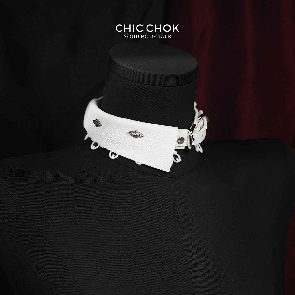 CHICCHOK Sanctuary of Chaos | Choker Renda Kulit Putih | Collar Gothic D-Ring