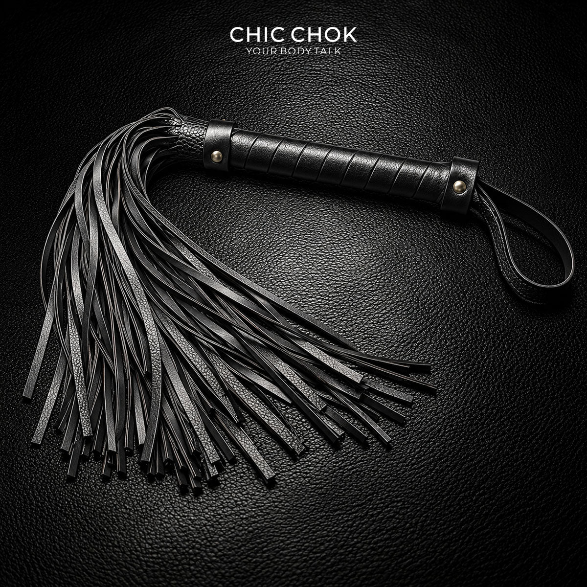 CHICCHOK - Luxuriöser roter und schwarzer Leder-Flogger