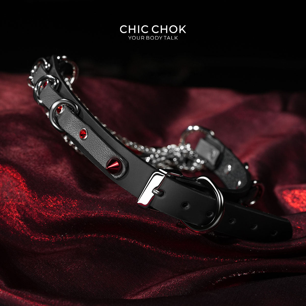 CHICCHOK Crimson Requiem: choker Heavy Metal Festival z zawieszkami gitary i czaszki