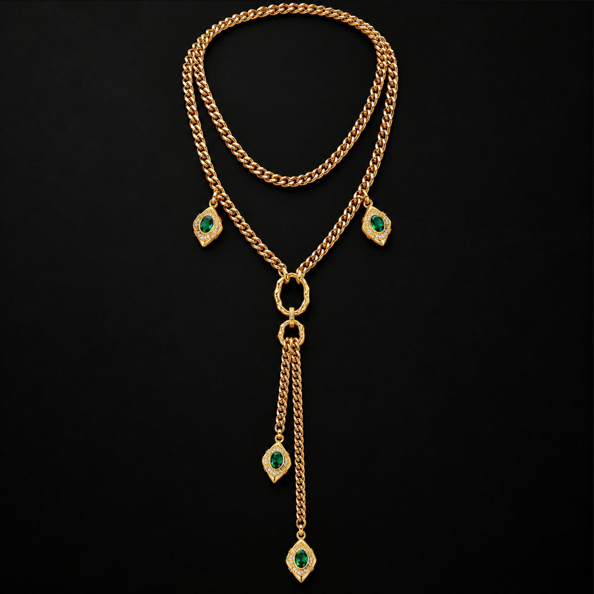 Collana Y-Lariat CHICCHOK Gilded Emerald Vigil | Catena cubana multistrato artigianale in acciaio titanio | Gioiello gotico luxury barocco con pendente in zircone verde