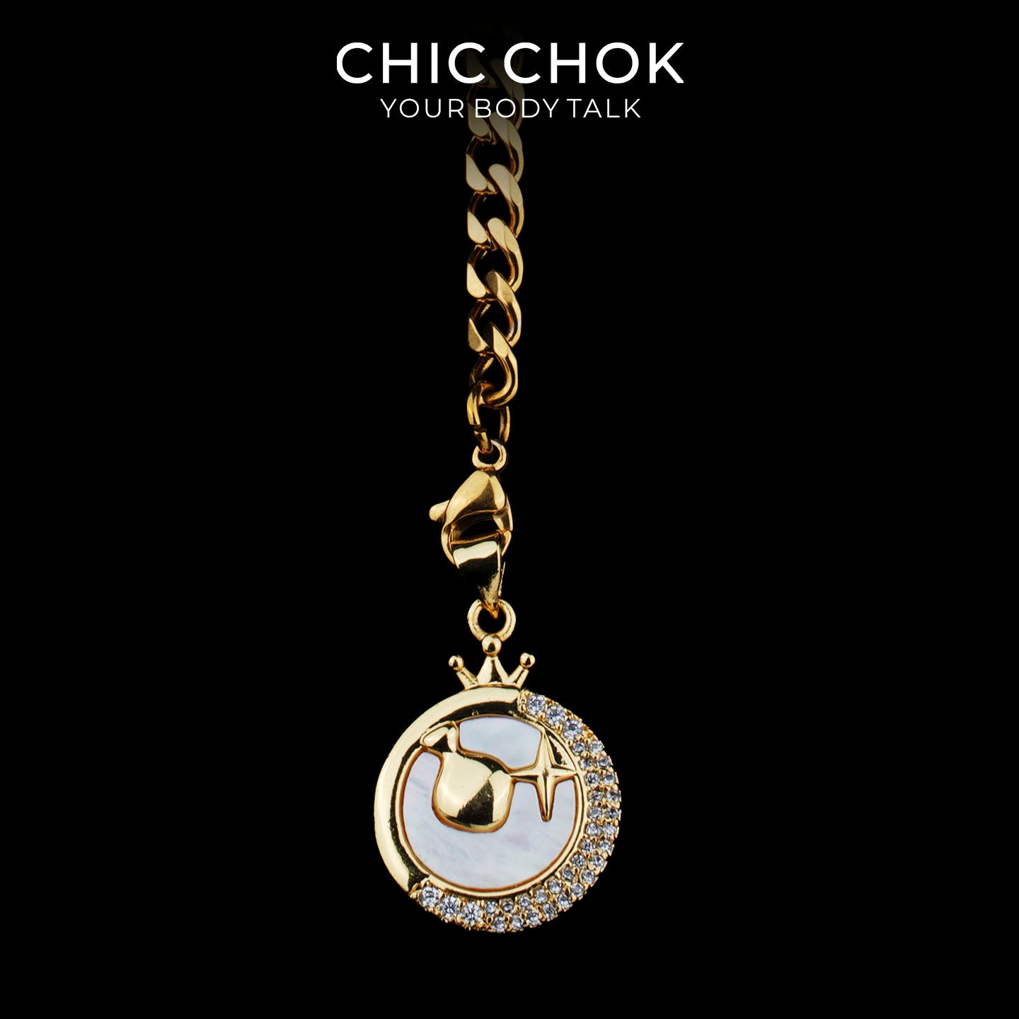 Collier cravate en Y Whispering Selene CHICCHOK | Chaîne dorée à maillons cubains en acier inoxydable avec cœur | Pendentif lune astrologique en nacre et strass décliné en 12 signes du zodiaque