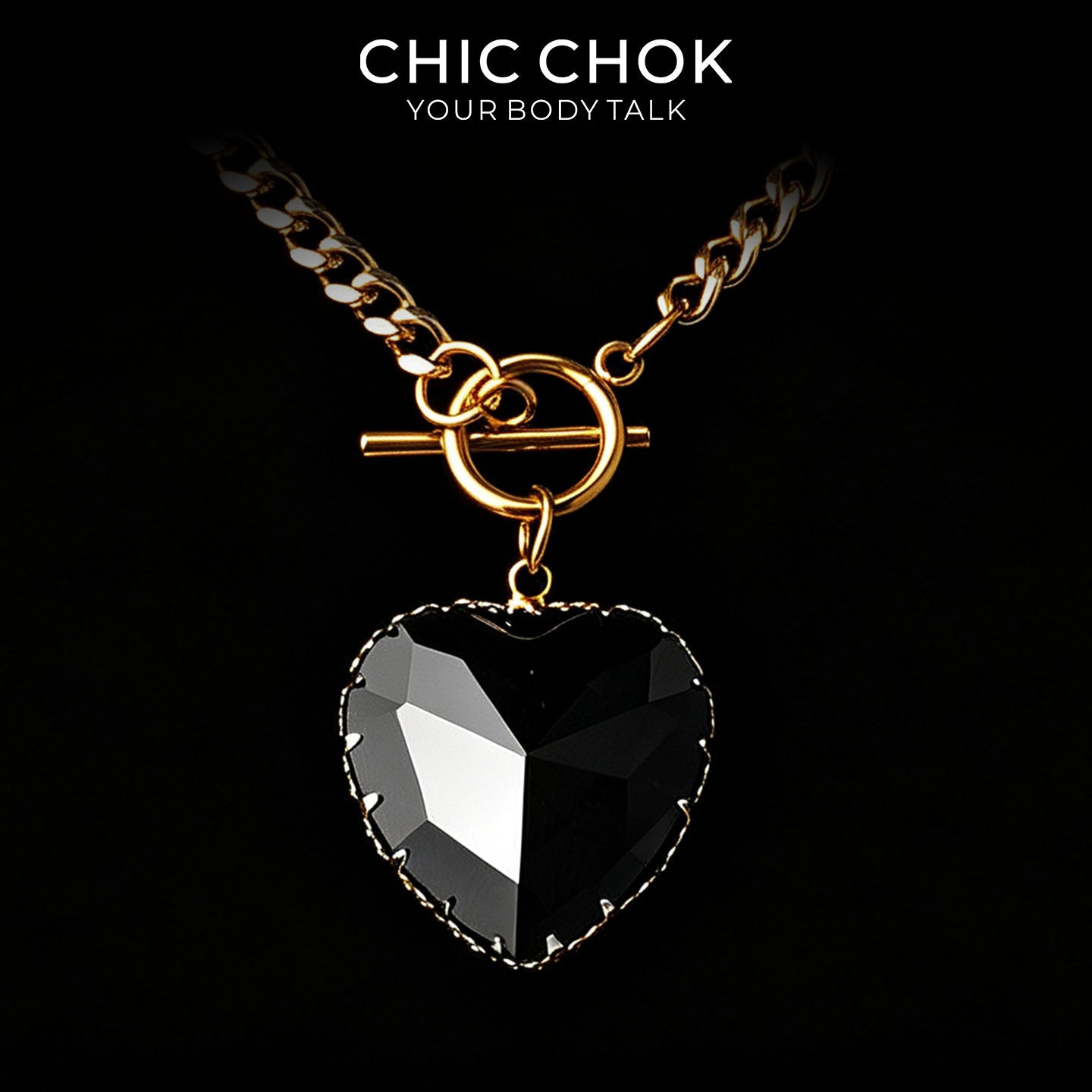 CHICCHOK 크림슨 하트 Y-래리어트 목걸이 | 골드 스테인레스 스틸 OT 토글 체인 | 다크 코케트 면 처리된 레진 하트 펜던트 주얼리