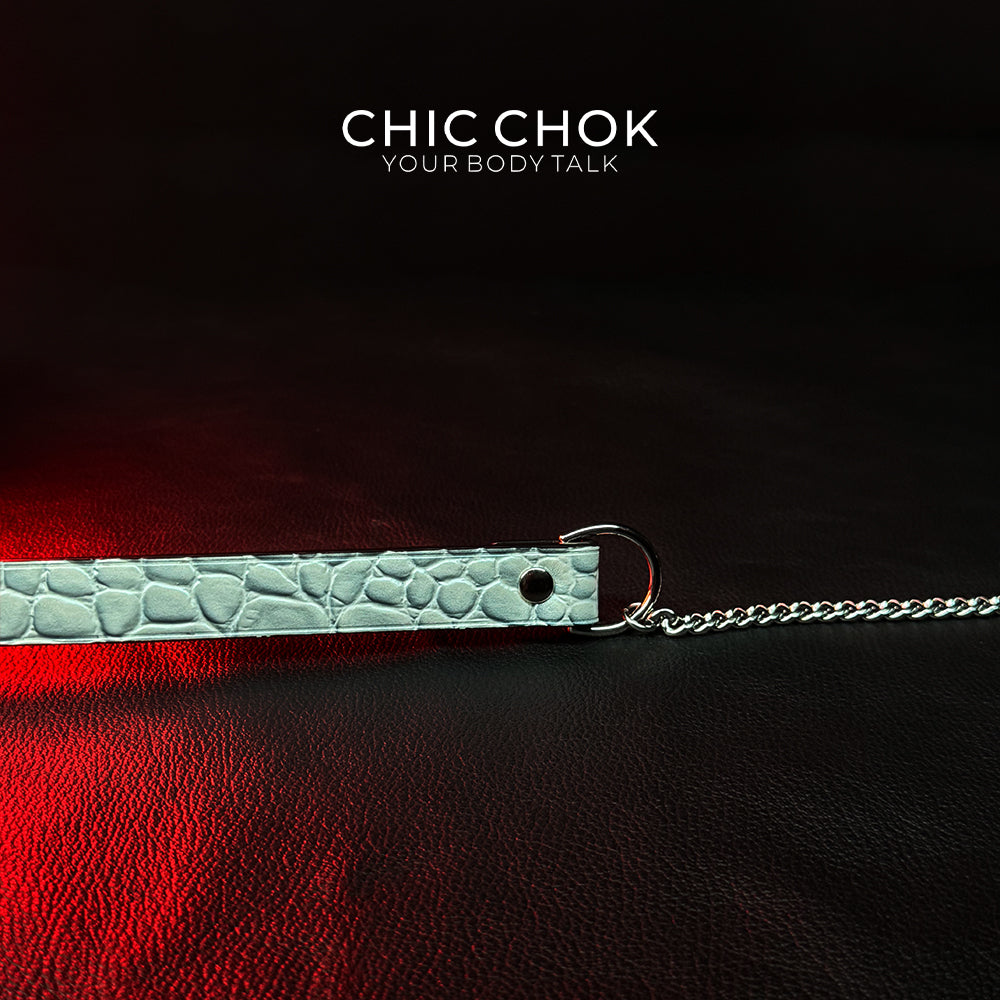 CHICCHOK [Breathless] Pulling Fashion and Fun Choker(Ice Blue Crocodile Texture)