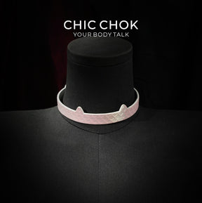 CHIC CHOK The Serpent’s Gaze