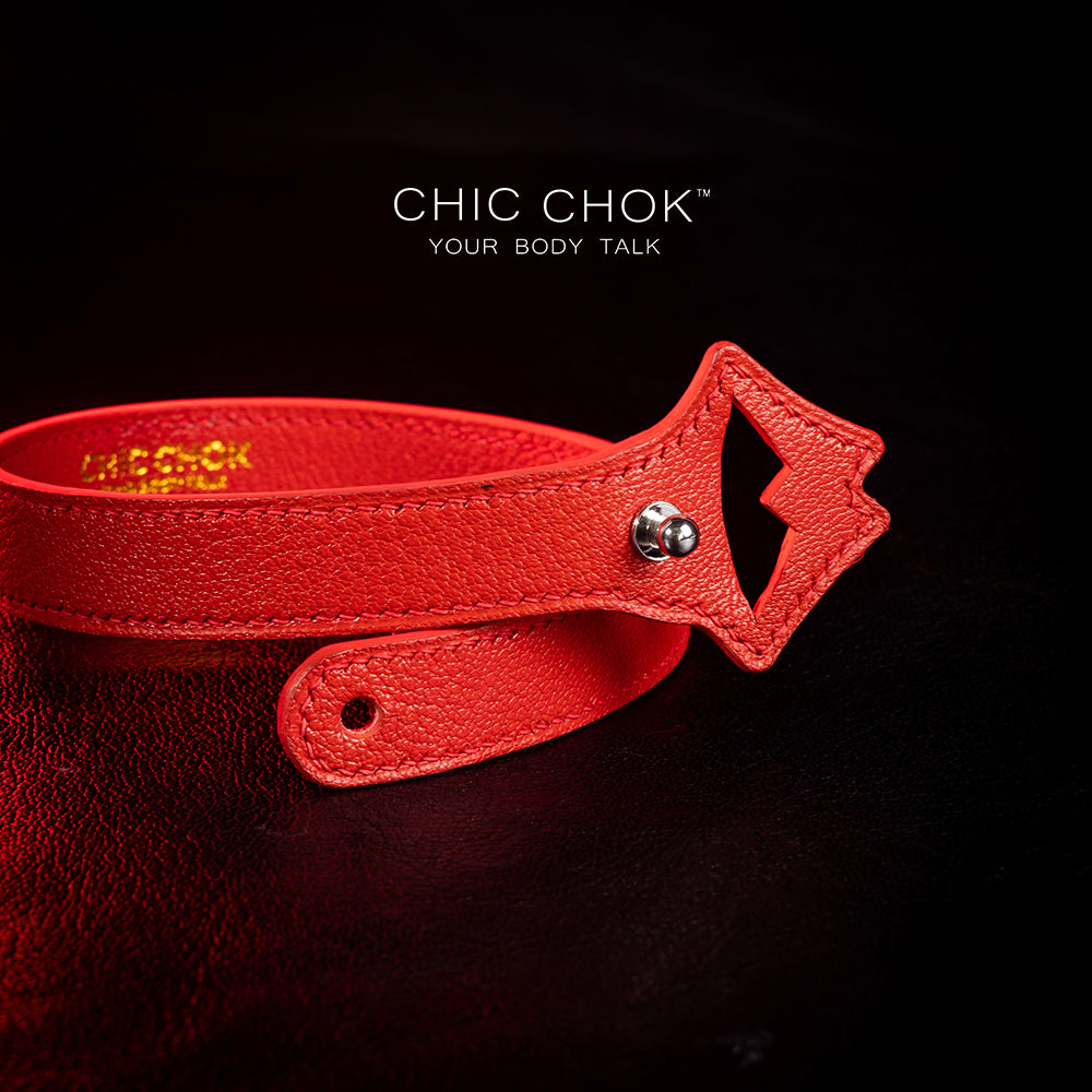 CHICCHOK [Exotic Kiss] Red Lips Shape Adjustable Fashion Leather Choker - Eye-catching red lips pendant, adjustable fit, high-quality leather, chic and unique design for adding edgy flair to any outfit, perfect for both casual and statement looks.