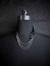 chicchok breathless choker pulling fashion