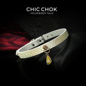 CHIC CHOK Purple Leather Necklace – Blue Gemstone Pendant and Tassel Chain, A Bold Fashion Item