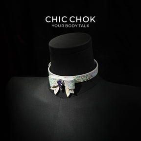 CHIC CHOK: Tranquil Abundance Pearly Iridescent Shell Textured Bow Necklace