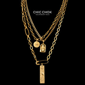 Collana a strati Capricorno con medaglia a stella e catena in oro CHICCHOK | Catena cubana vintage a 3 livelli | Tarocchi, moneta zodiacale e ciondolo a stella in rilievo, gioielli astrologici
