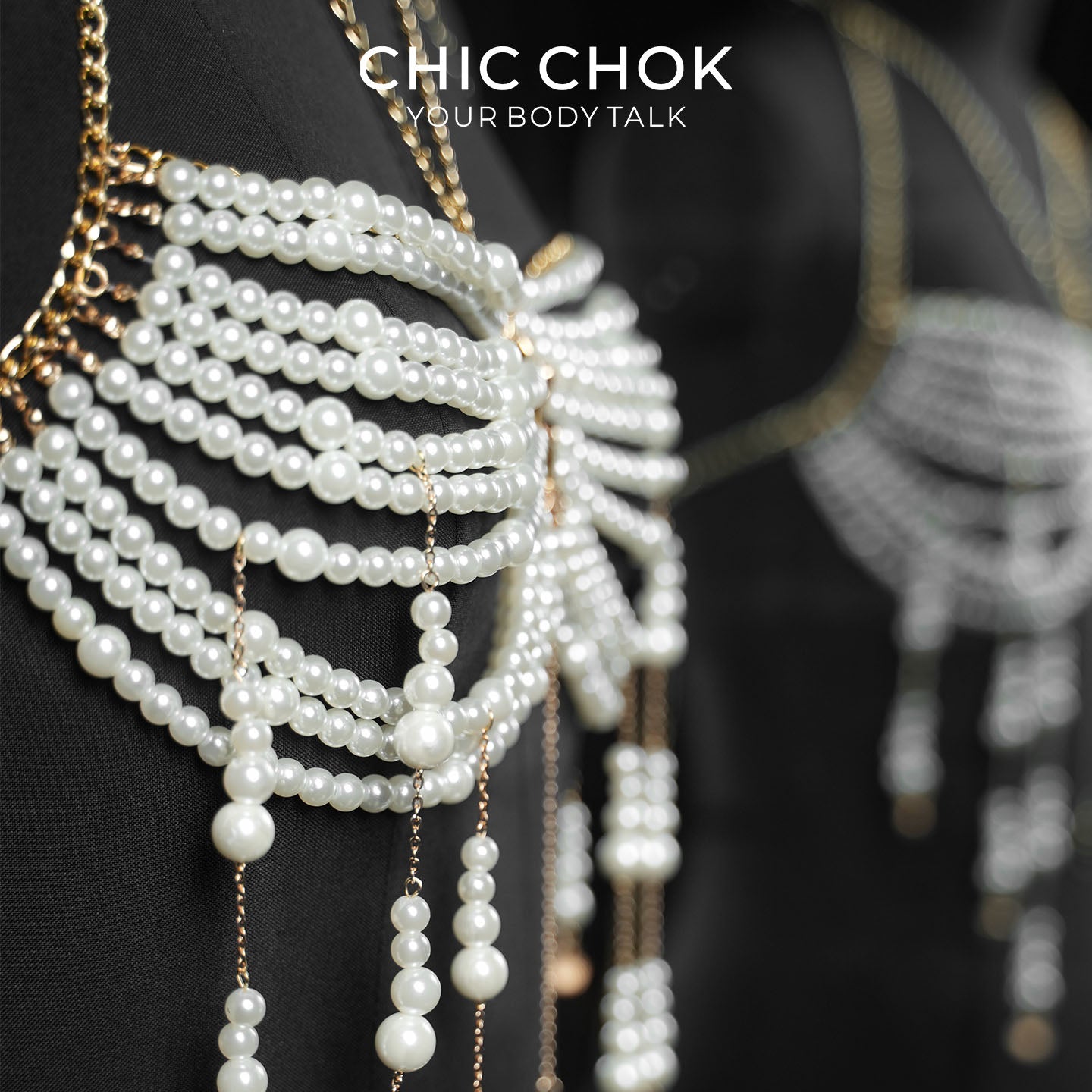 CHICCHOK Golden Pearl Cascade | warstwowy łańcuch na ciało typu halter | uprząż bralette z chwostami i peleryną