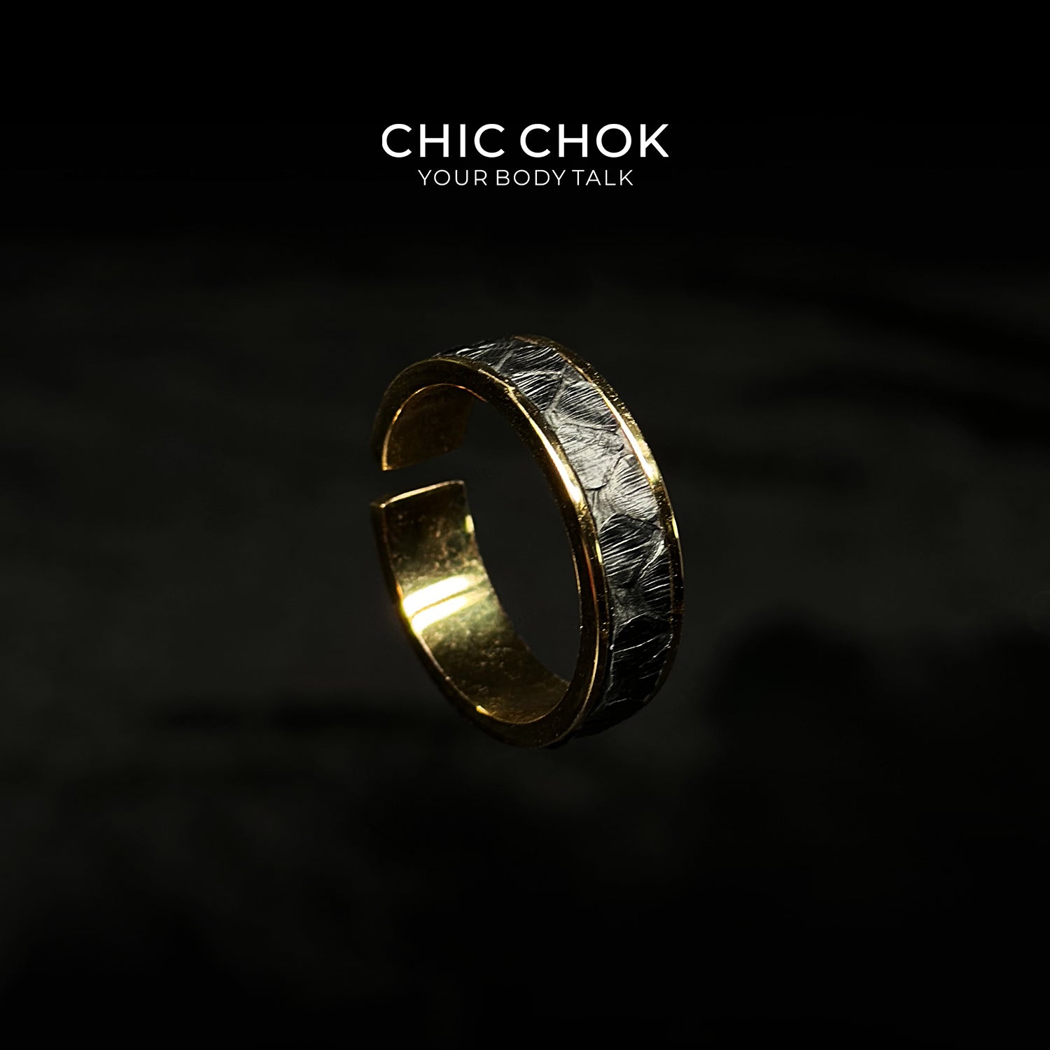 CHICCHOK Classic Open Ring, crafted from high-quality stainless steel. This adjustable ring features a subtle and stylish design, perfect for versatile and modern wear.