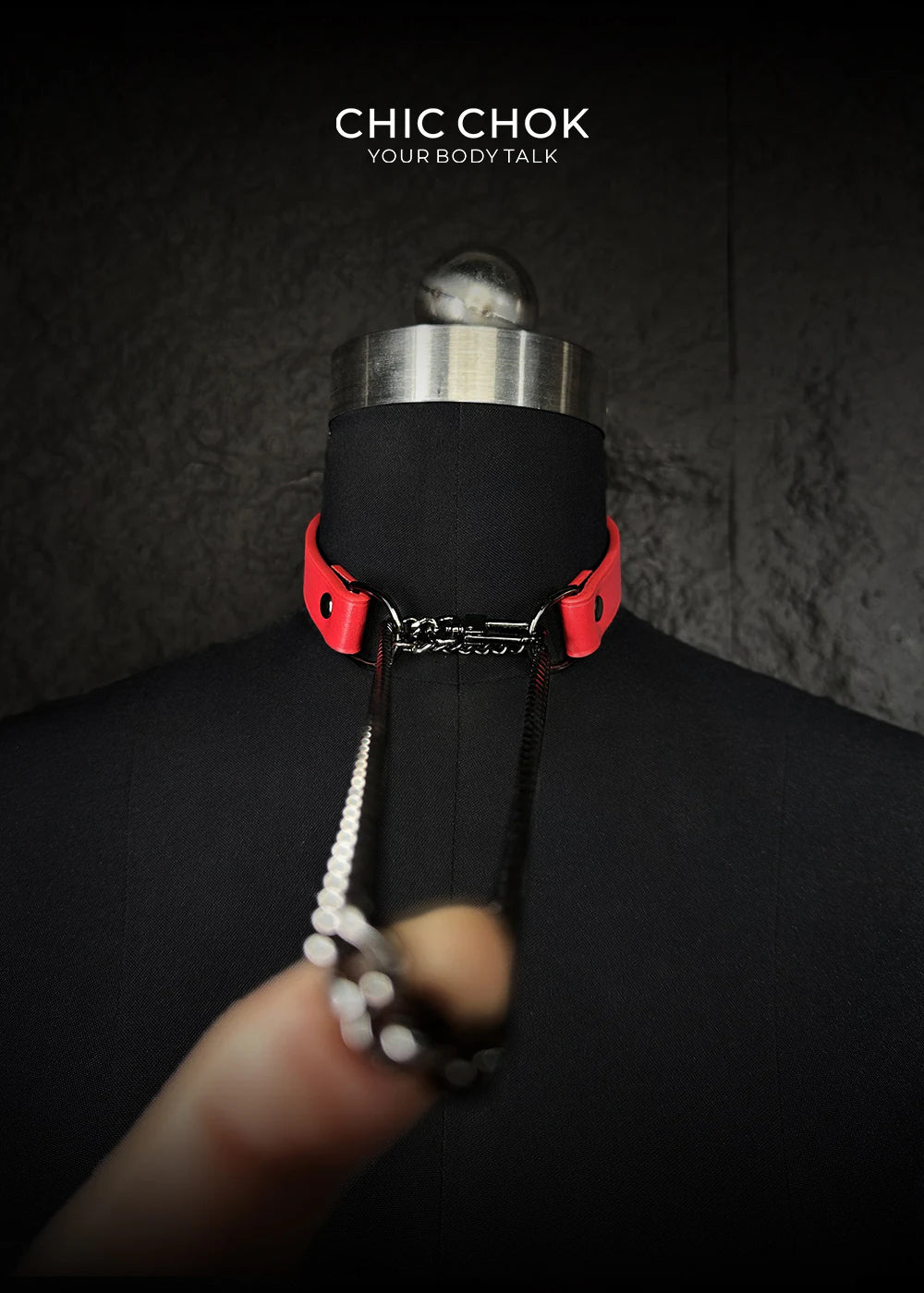 CHICCHOK [Breathless] Pulling Fashion and Fun Choker Red