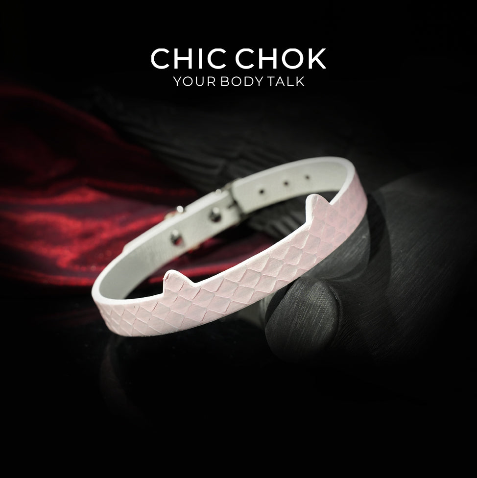 CHIC CHOK The Serpent’s Gaze