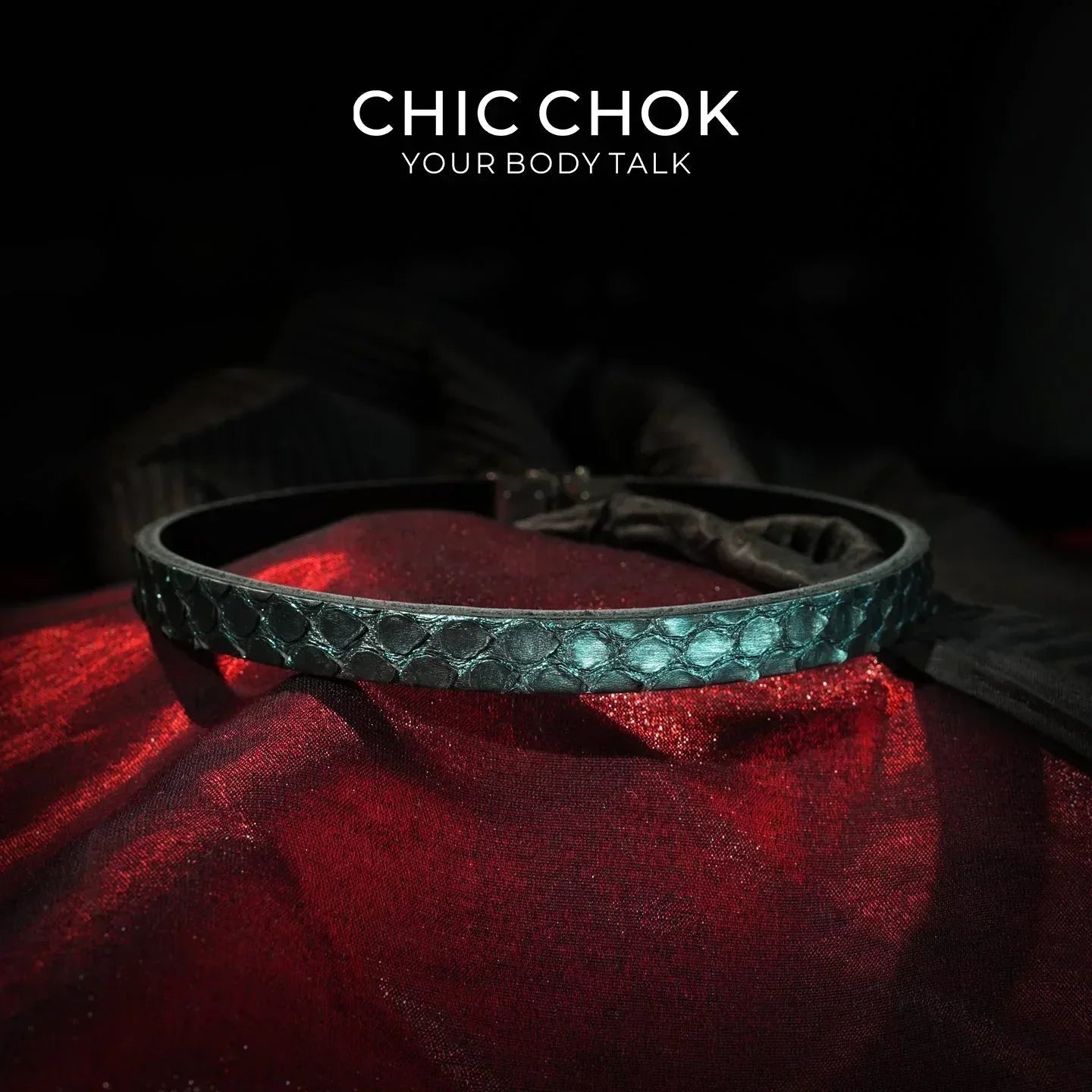 CHIC CHOK Mermaid Scale Teal Iridescent Scale Collar Necklace - CHICCHOK - 