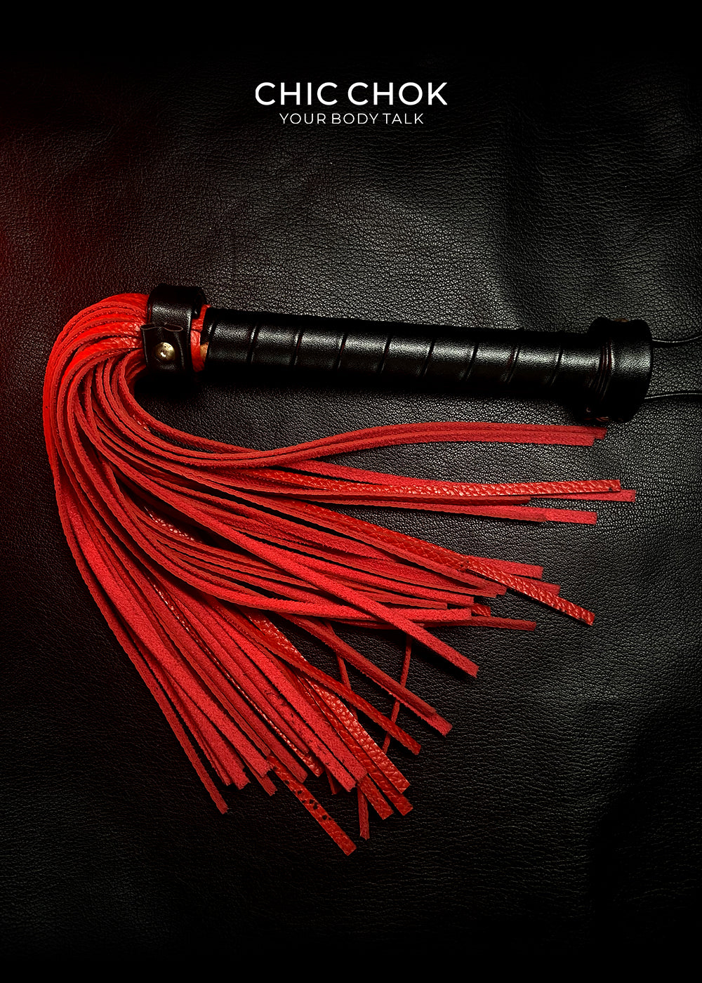 CHICCHOK - Luxurious Red and Black Leather Flogger