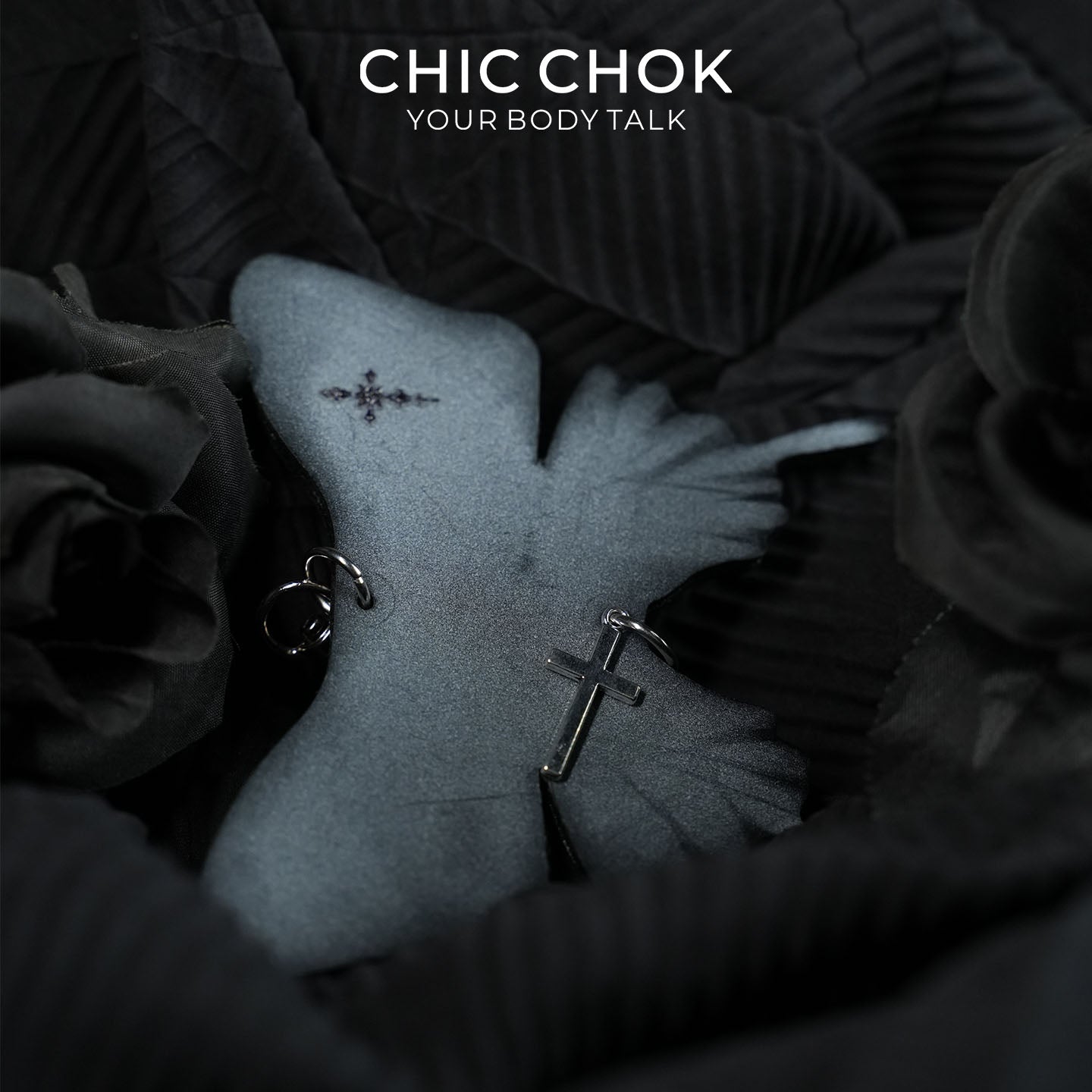 Liontin Kulit CHICCHOK Occult Psych-Butterfly | Pin Bros Mata Kaca Gotik | Charm Tas Cyber Punk Taksidermi Creepy Cute