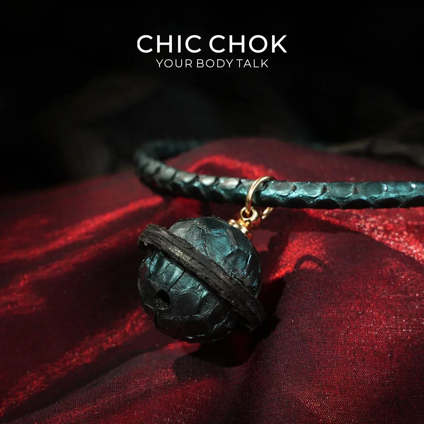 CHIC CHOK The Orchid’s Gaze Teal Snake-Texture Collar with Silent Bell Pendant - CHICCHOK - Choker