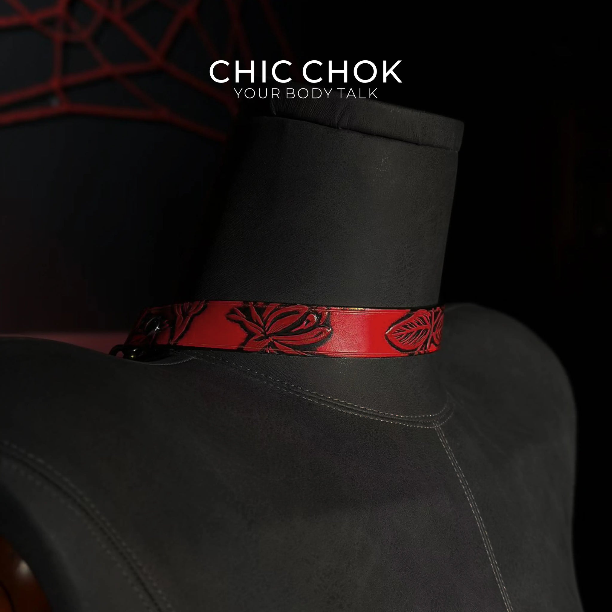 CHICCHOK Breathless Handchain Set