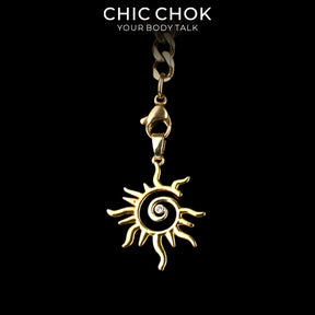 CHICCHOK Gilded Star Haven Y-Lariat Necklace | 18K Gold Plated Stainless Steel Cuban Chain | Vintage Textured Crushed Gold Heart Pendant Coquette Jewelry