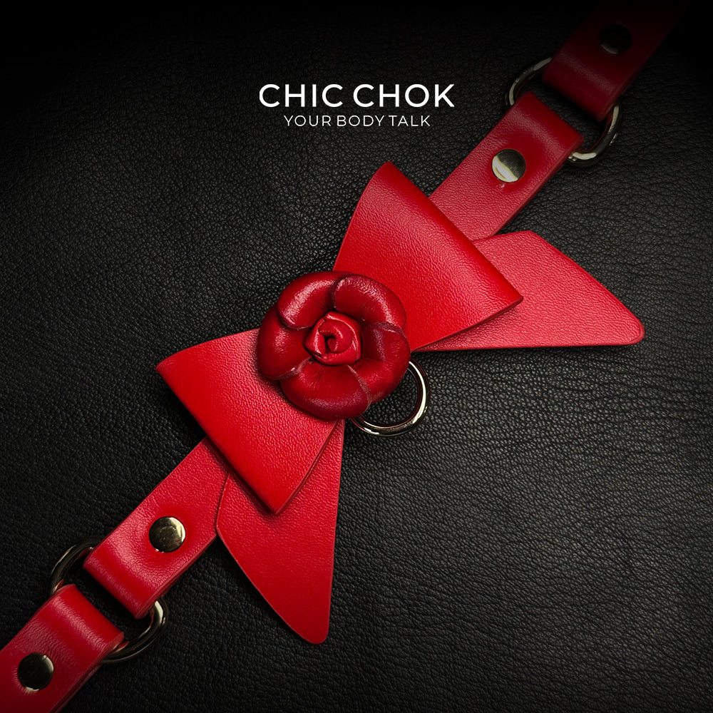 Every detail of the CHIC CHOK Rose Bow Tie Choker is meticulously designed and handcrafted with artistry. The bow’s fluid lines and the rose’s delicate textures capture the essence of femininity and elegance.