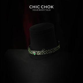 CHIC CHOK The Serpent’s Gaze