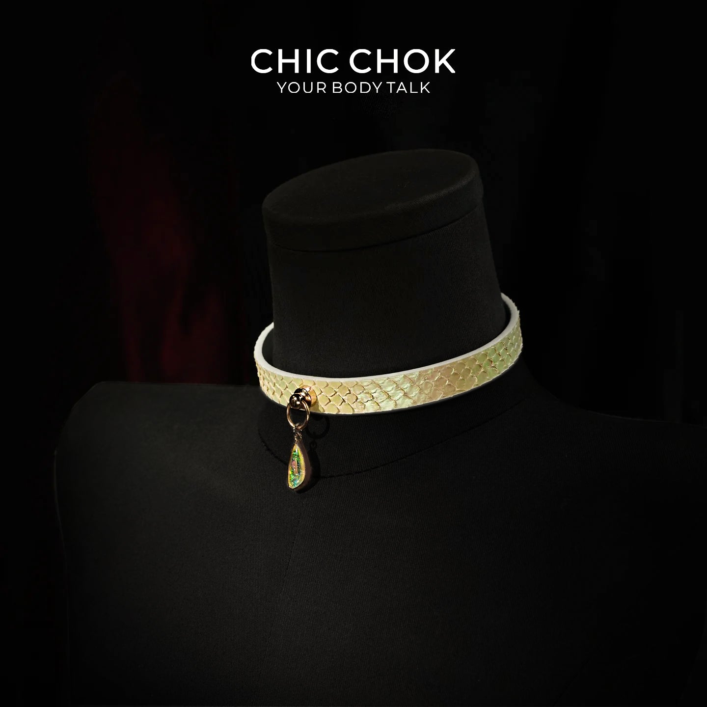 CHIC CHOK Purple Leather Necklace – Blue Gemstone Pendant and Tassel Chain, A Bold Fashion Item