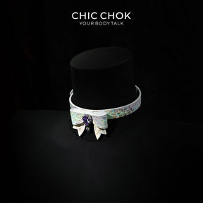 CHIC CHOK: Tranquil Abundance Pearly Iridescent Shell Textured Bow Necklace