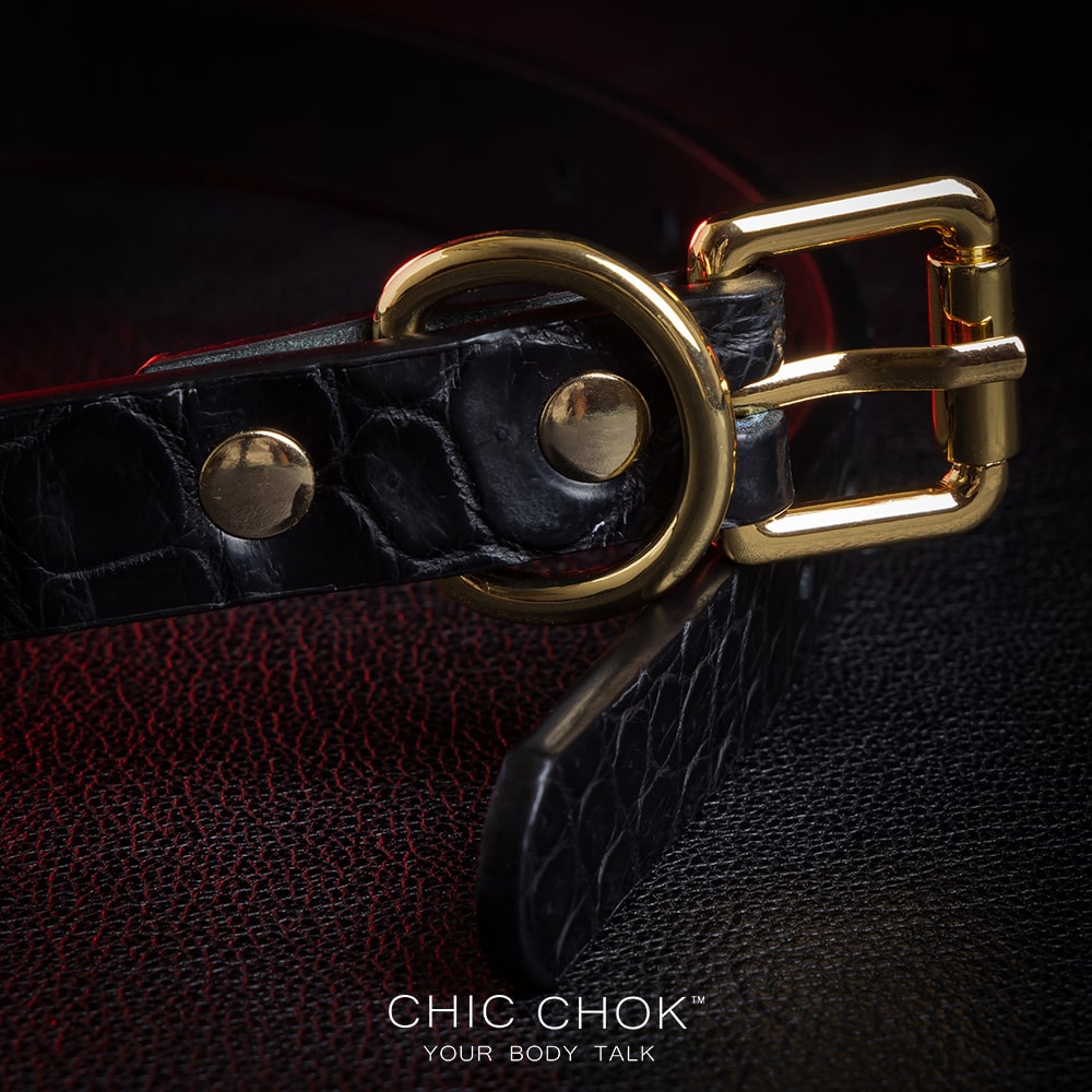 Rose Gold hardware belt design&nbsp;bracelet, solid looking yet comfortable feeling while wearing it. Day wear bracelet matches casual or formal dress.
